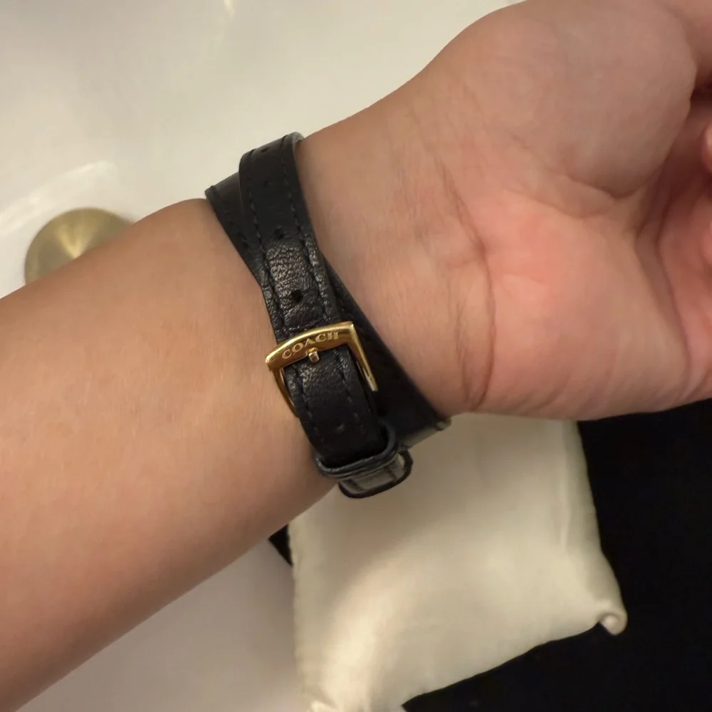 Coach Gold and Black Women's Watch - Picture 4 of 4